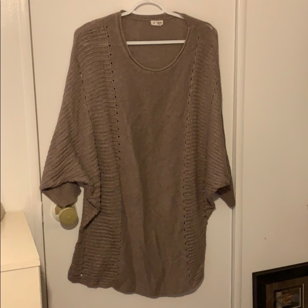 Knit sweater, pewter color